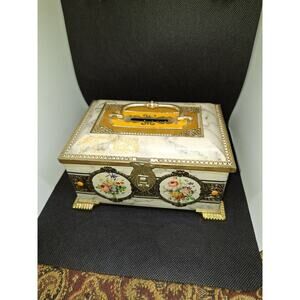 Vintage Blue Bird White Confectionery Hunnington Limited Keepsake Tin Metal Bank